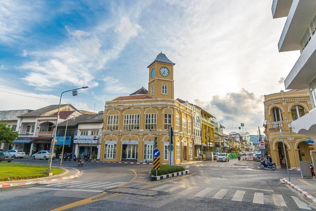 B2 Phuket Premier Hotel Patong Dış mekan fotoğraf